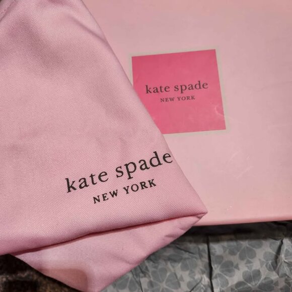 New in Box Kate Spade Mallory Pink / Rose Gold Metallic Mary Jane Flats Size 7 - Picture 7 of 9